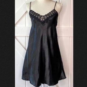 Sexy Black Satin Lace Accent Chemise Nightgown size medium